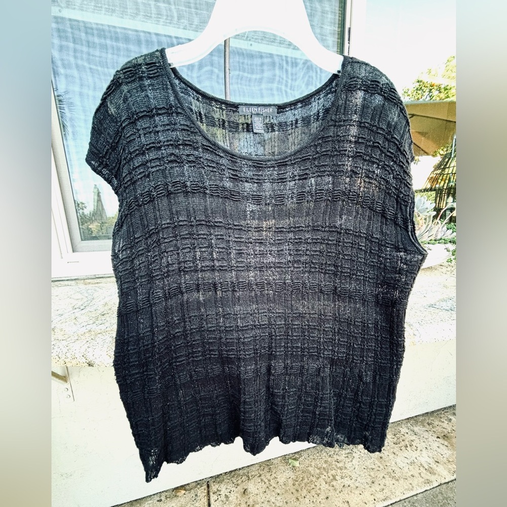 Eileen Fisher Black Textured Cap Sleeve Top